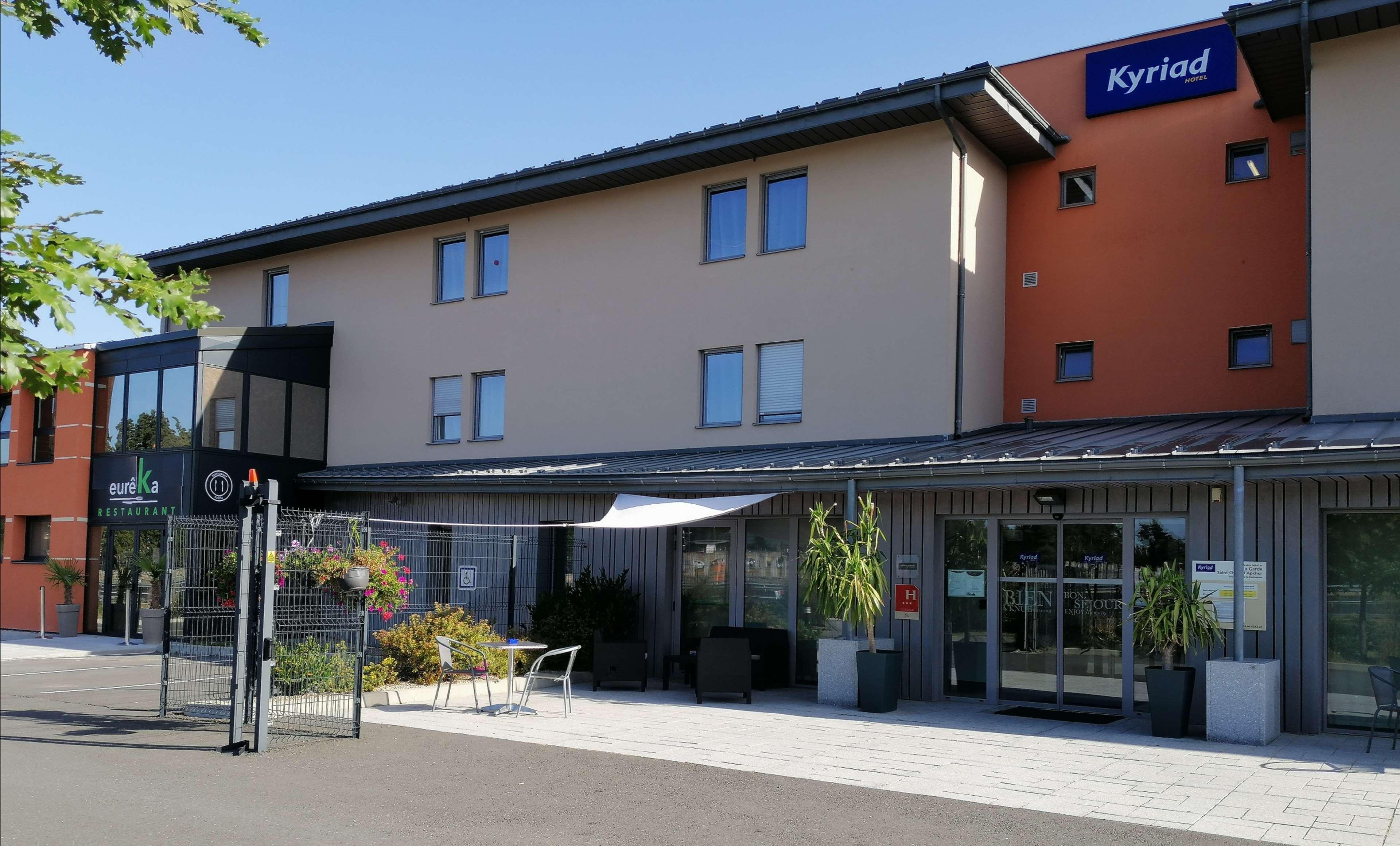 Kyriad Saint Chely D'Apcher - Aire De La Lozere Albaret-Sainte-Marie Exterior photo