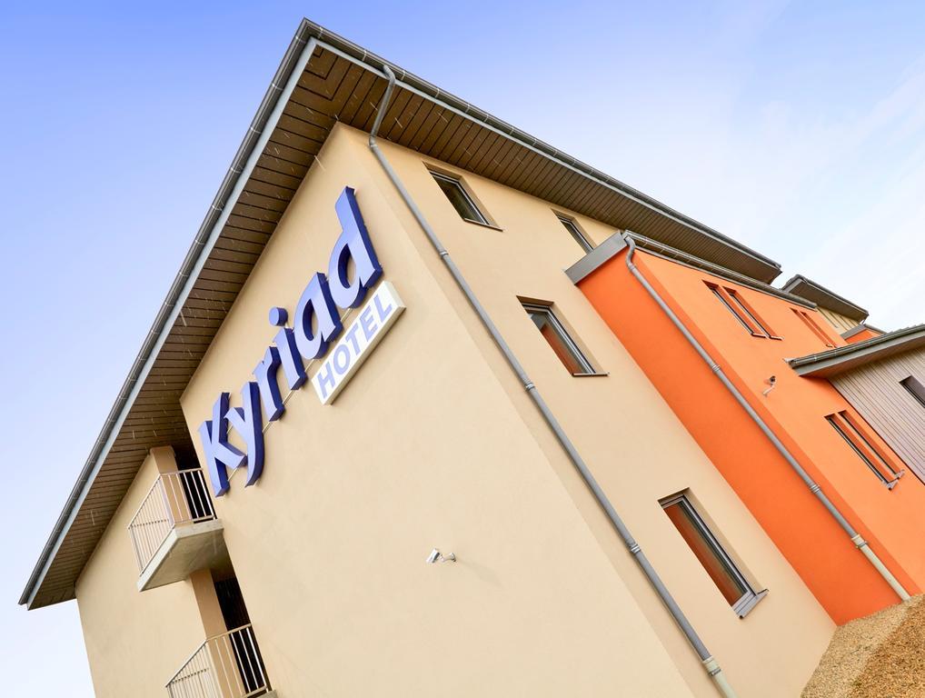 Kyriad Saint Chely D'Apcher - Aire De La Lozere Albaret-Sainte-Marie Exterior photo